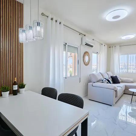 Casa Loresa Silver - By Welcomely *